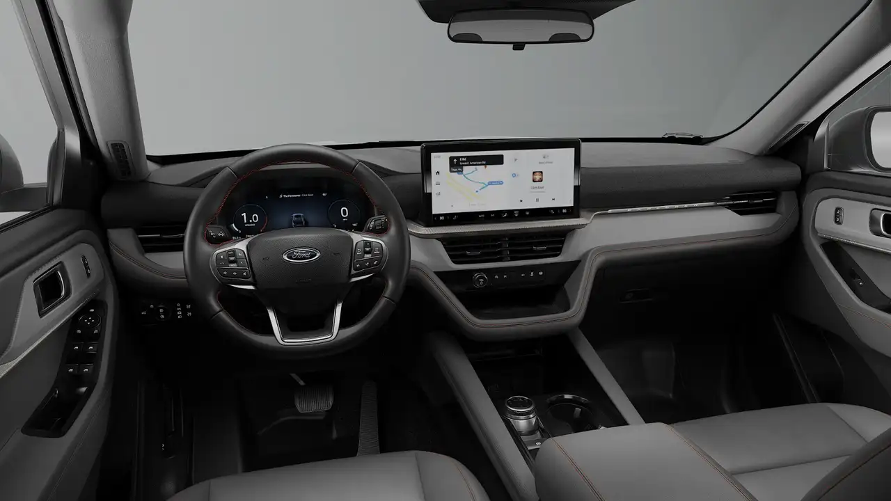 Ford Explorer снимка Ford Explorer
