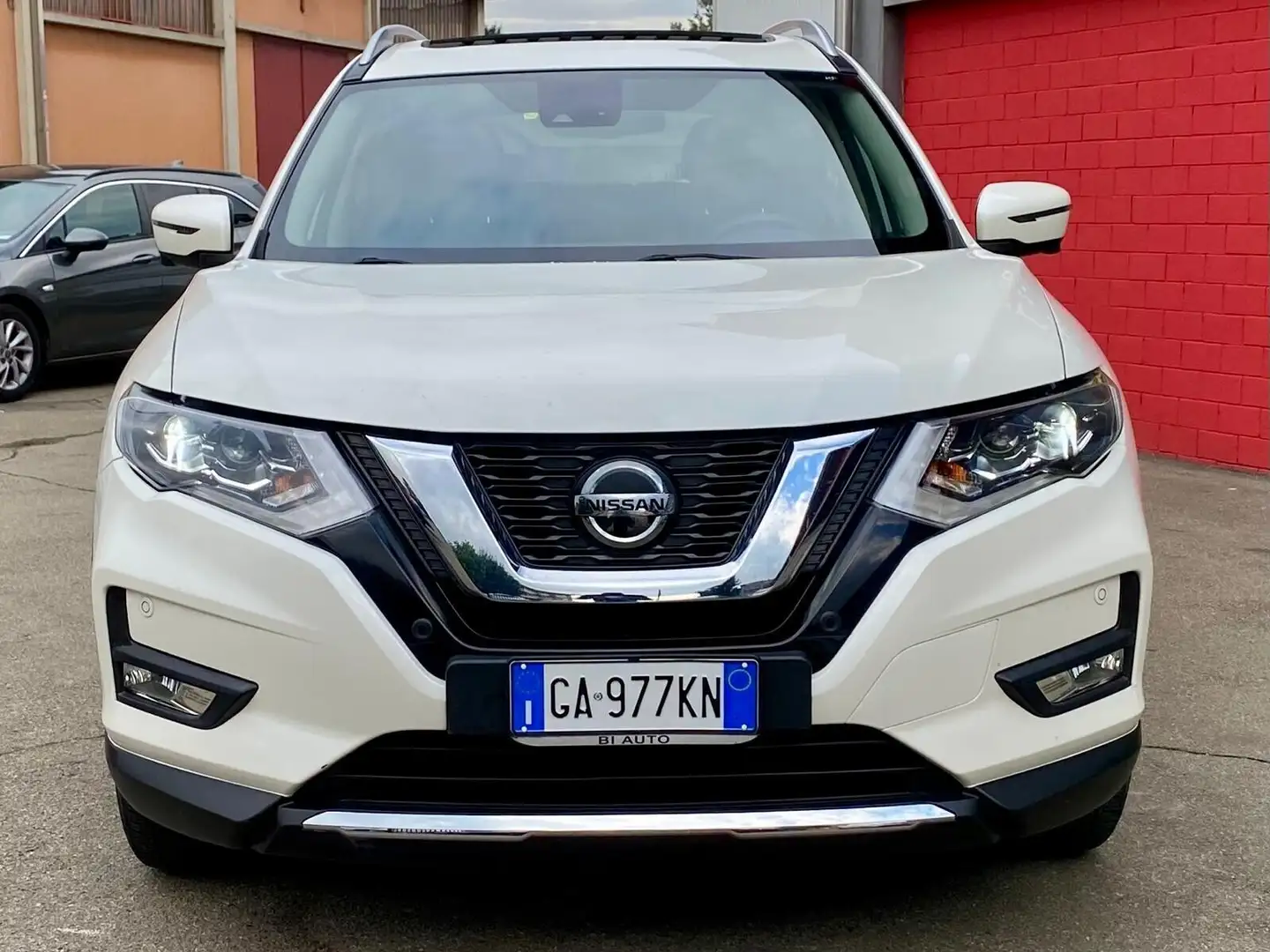 Nissan X-Trail X-Trail dCi 150 2WD Tekna Weiß - 2