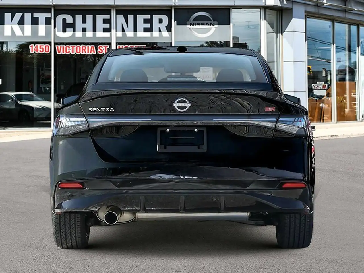 Nissan Sentra снимка Nissan Sentra
