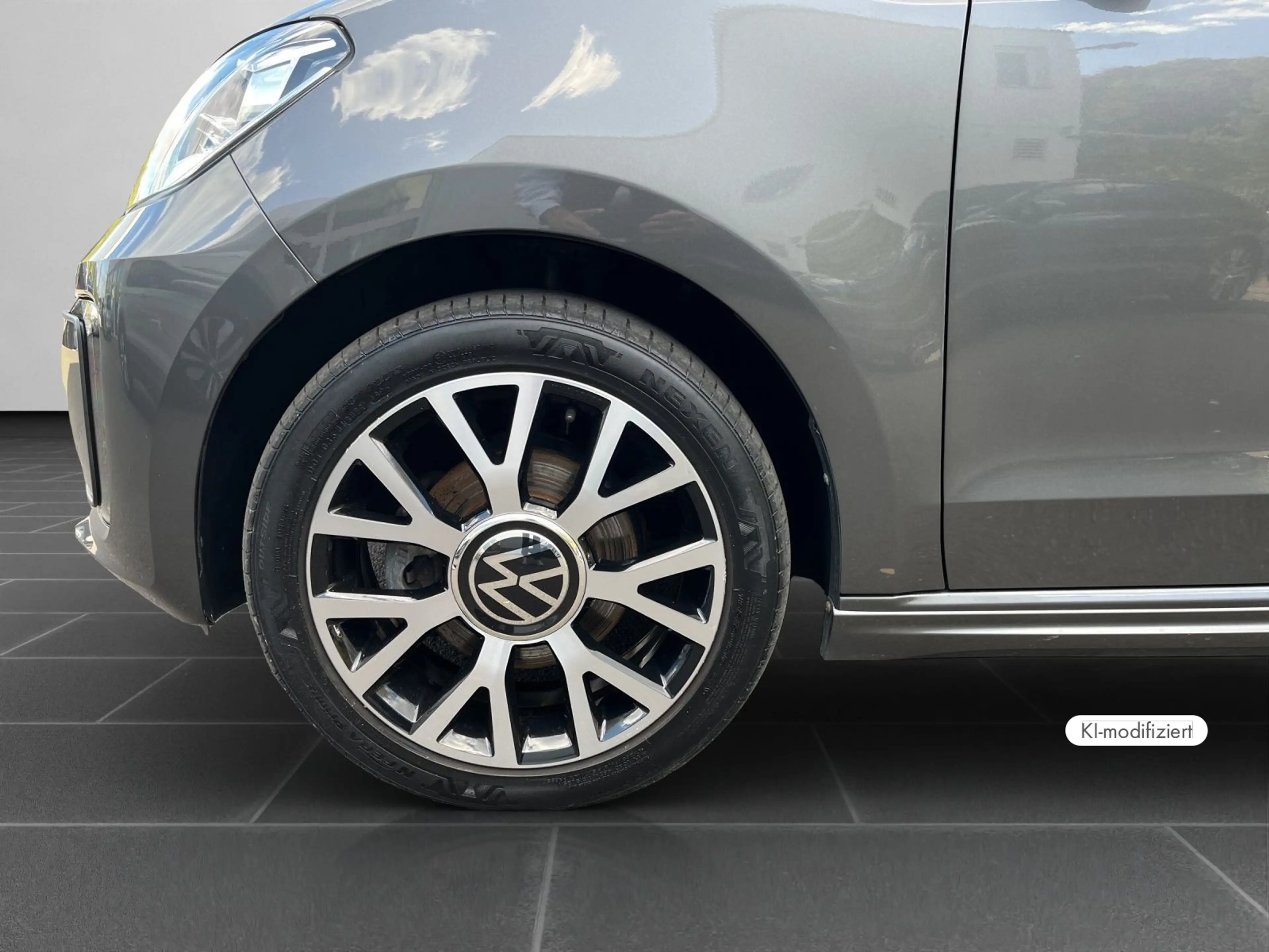 Volkswagen e-up! EDITION,*SOC-WERT 98%* *3,99%*,RFK,SHZ,GRA — photo 9