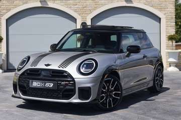 John Cooper Works *PACL XL *Pano *Harman K *HUD *Camera 360 *Drive Assist *Acces Confort *LED