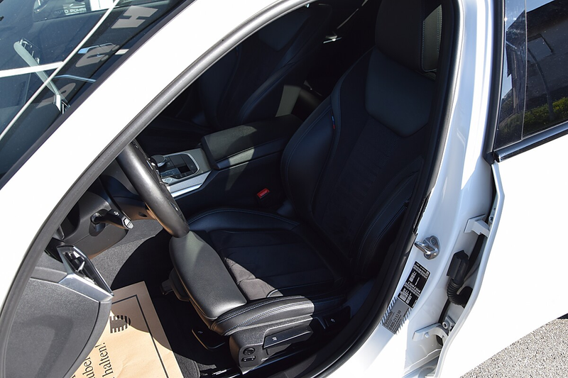 BMW 318 d M-Sport *Shadow-Line* — photo 6