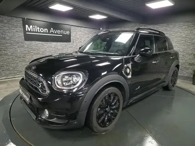 MINI Cooper Mini Countryman 1.5 Hybride - 224 - BVA  F60  Cooper SE e-All4 Chili