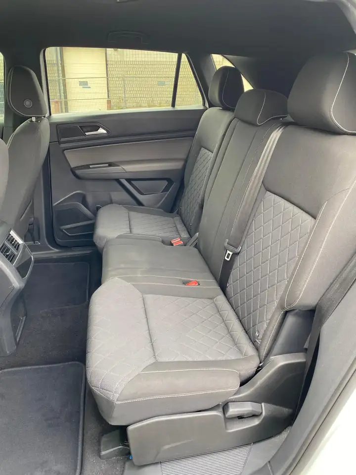 Volkswagen Atlas снимка Volkswagen Atlas