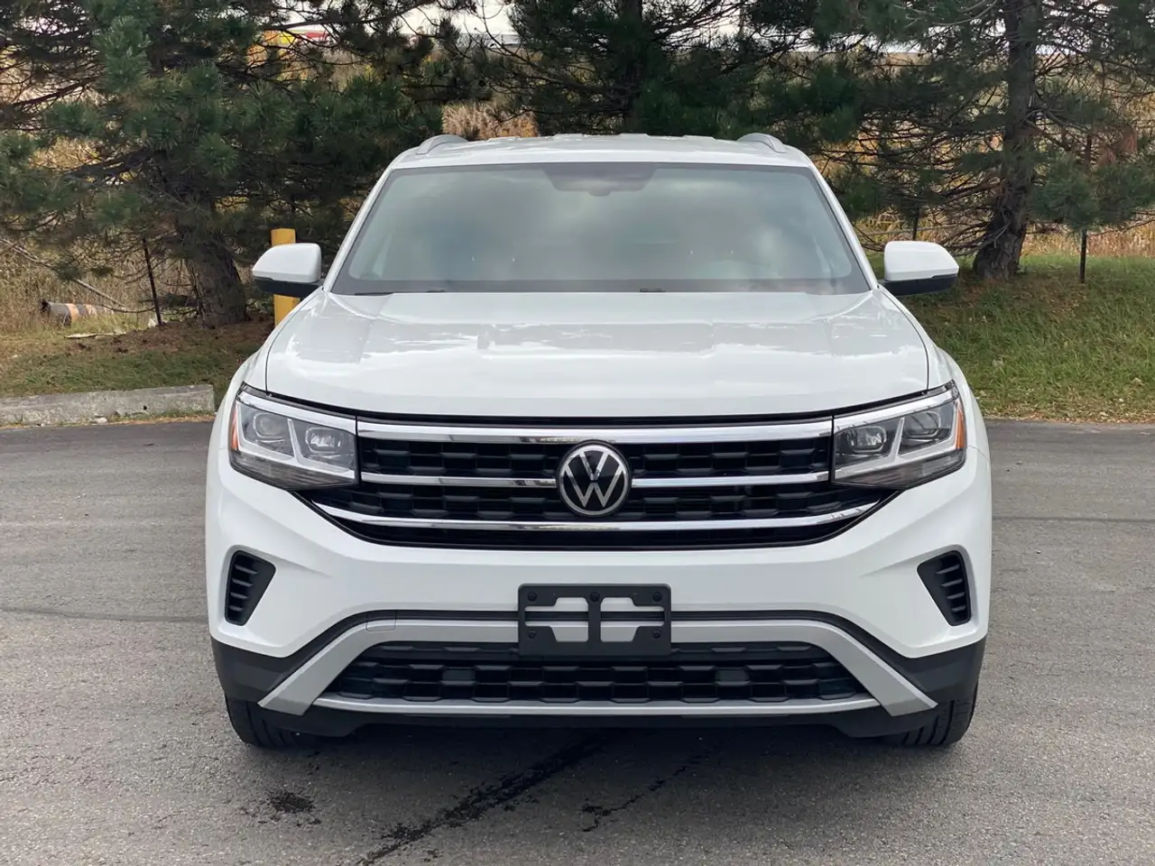 Volkswagen Atlas снимка Volkswagen Atlas