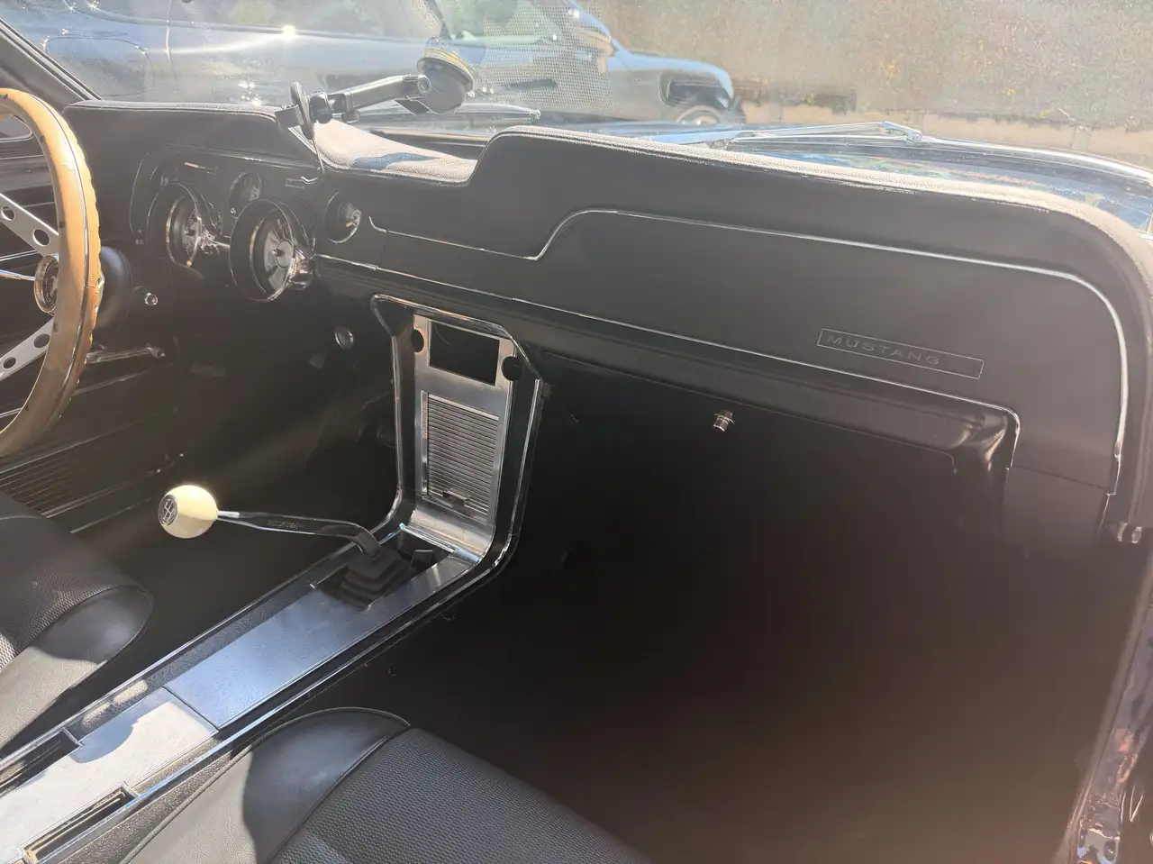 Ford Mustang Fastback, foto 12