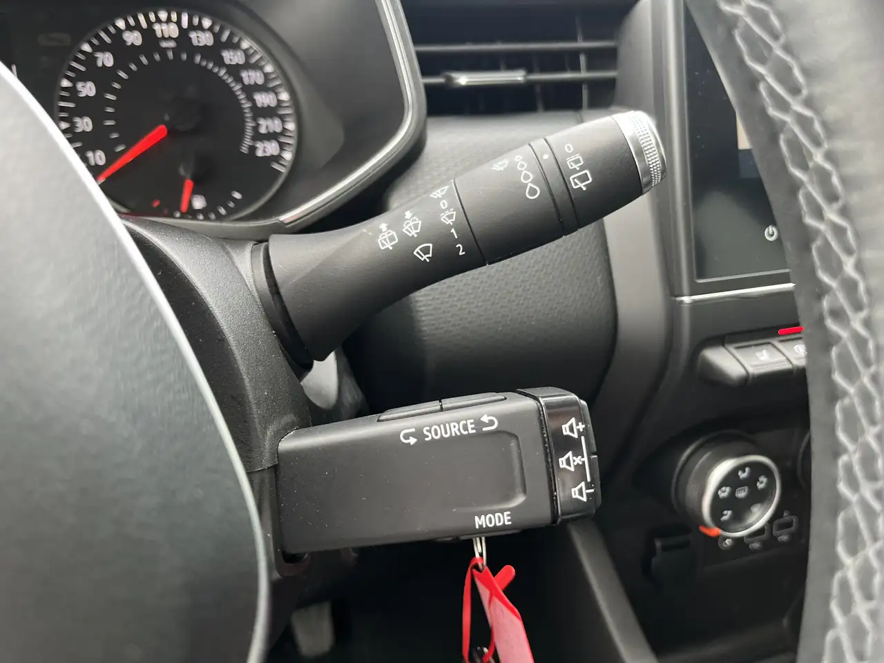 Renault Clio Citadine 5 portes — photo 22 sur 25