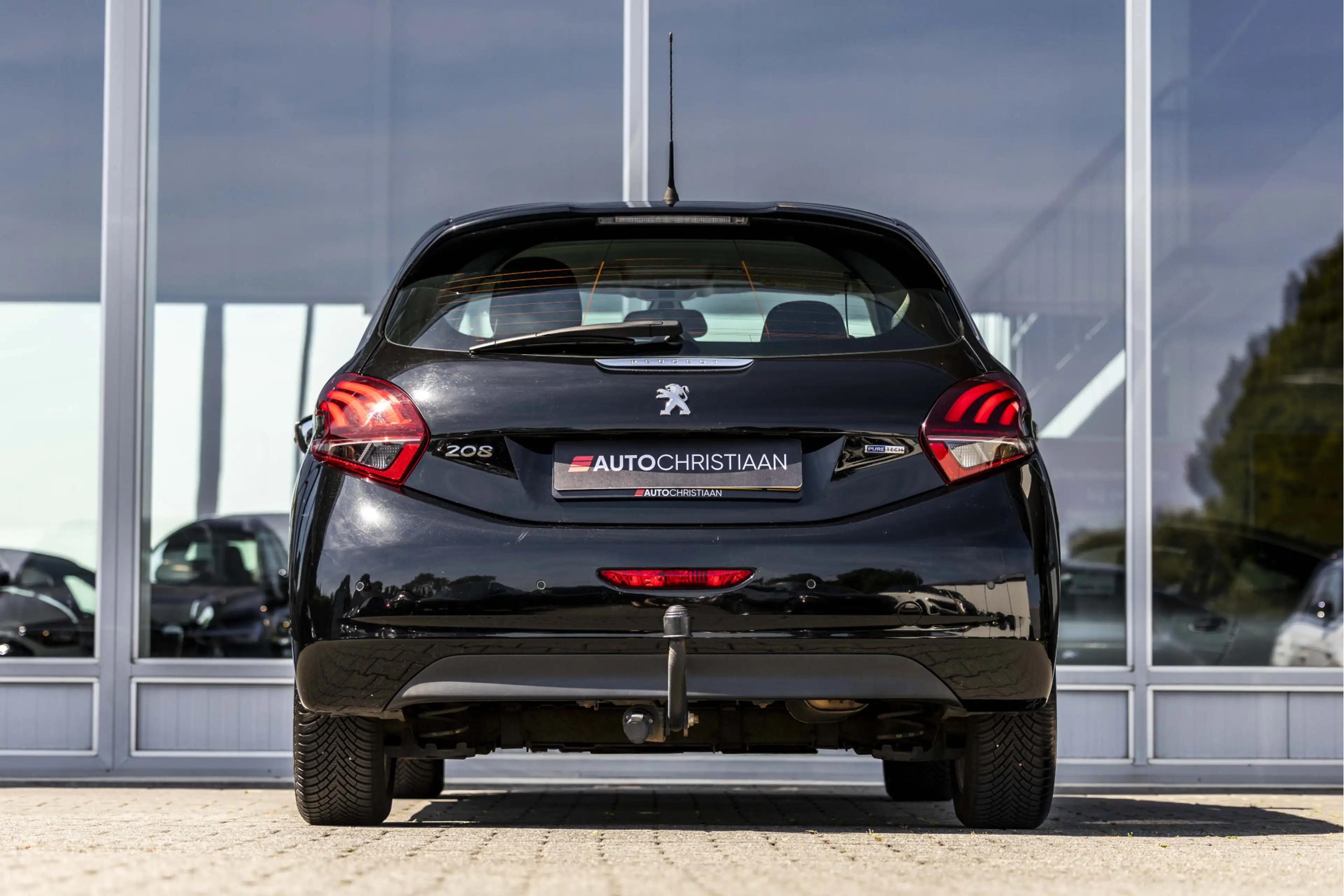 Peugeot 208 1.2 PureTech Blue Lease Executive Binnen inruil - — photo 6