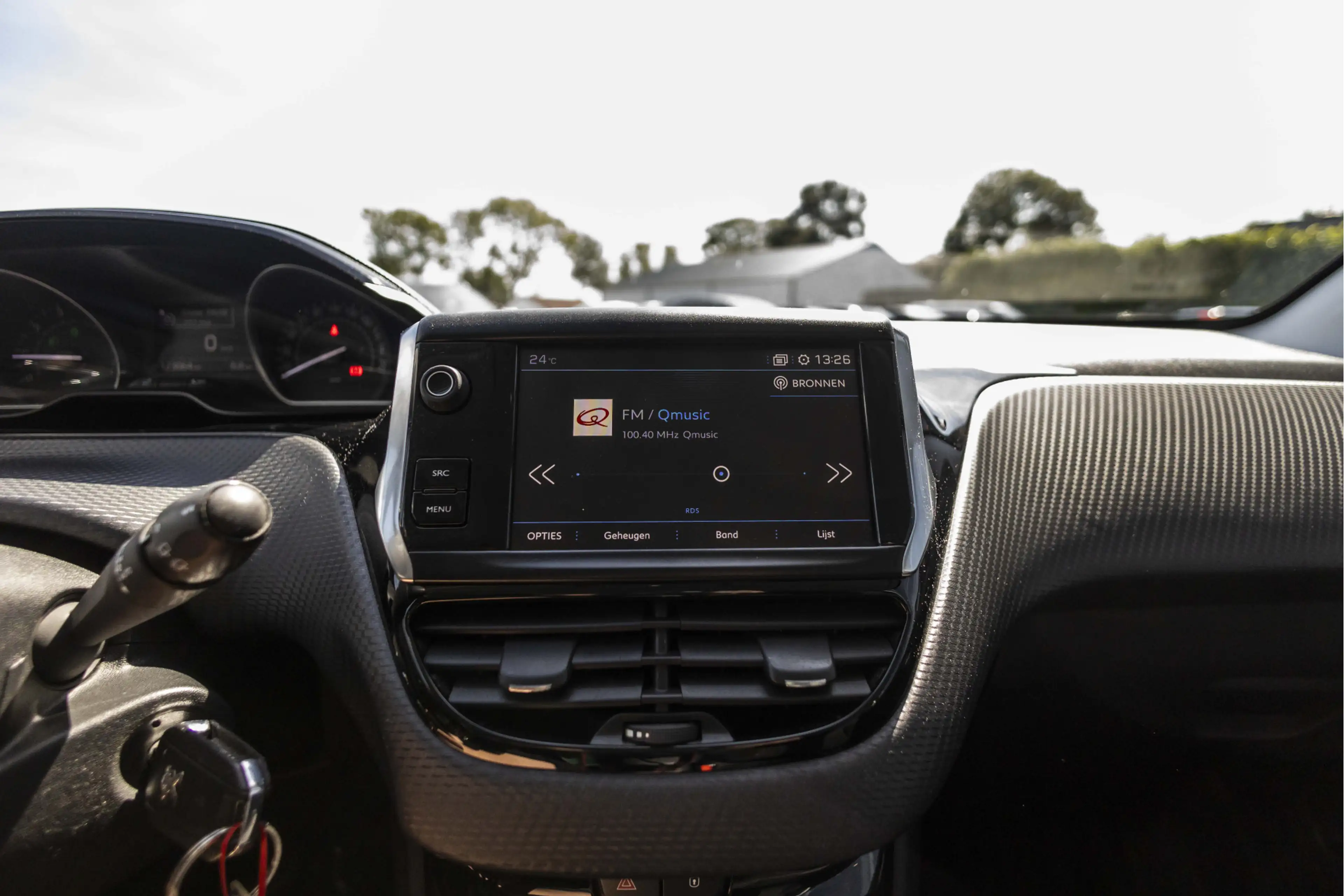 Peugeot 208 1.2 PureTech Blue Lease Executive Binnen inruil - — photo 32