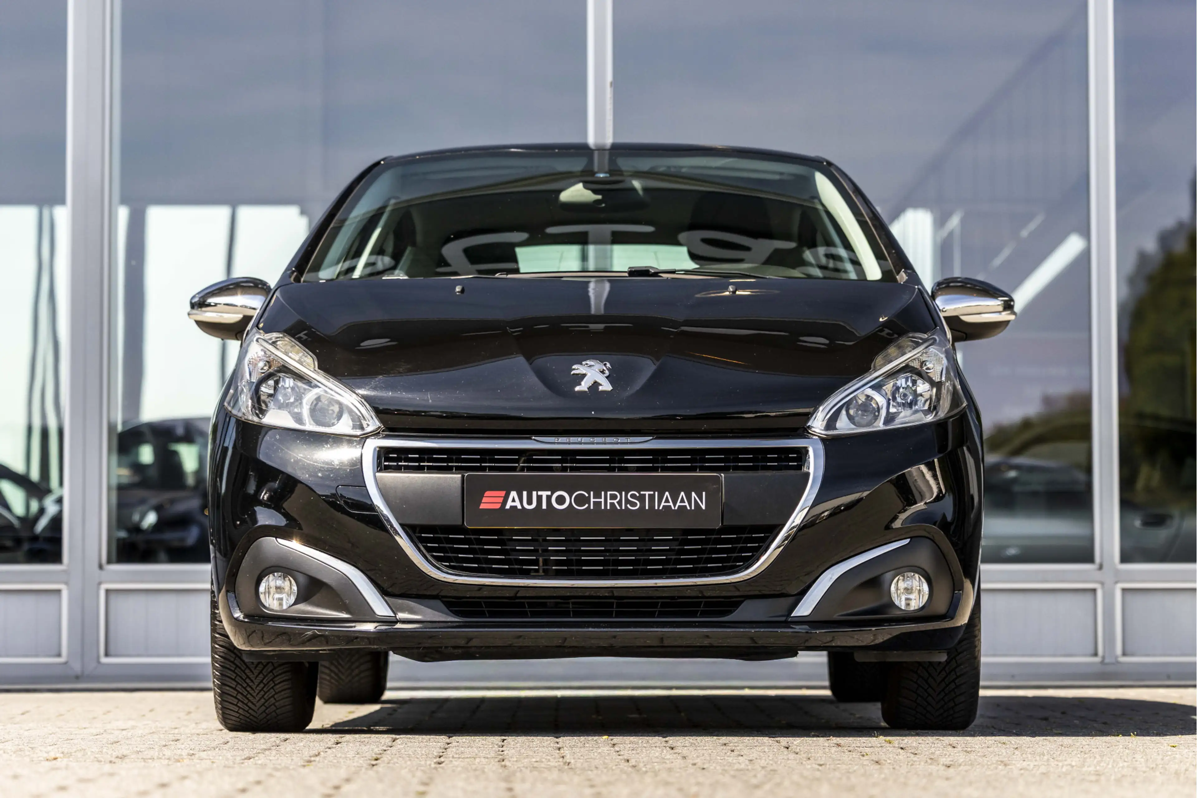 Peugeot 208 1.2 PureTech Blue Lease Executive Binnen inruil - — photo 2