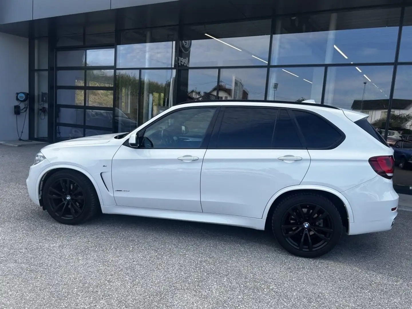 BMW X5 xDrive30d Aut. Weiß - 2