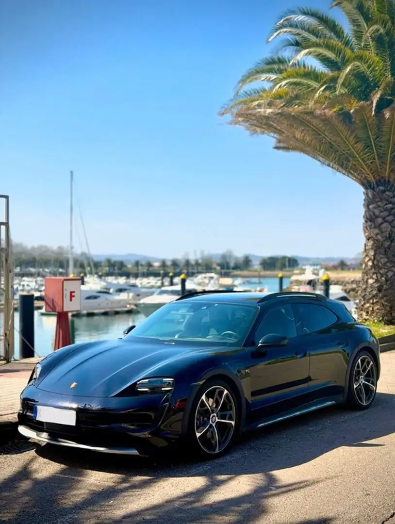 Porsche Taycan 4S Cross Turismo - 1
