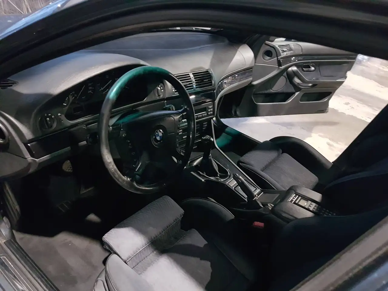 BMW 520 Executive schakel cruise control automatische climate airco met 2 zones afneembare trekhaak schuifdak stoelverwarm ., foto 9