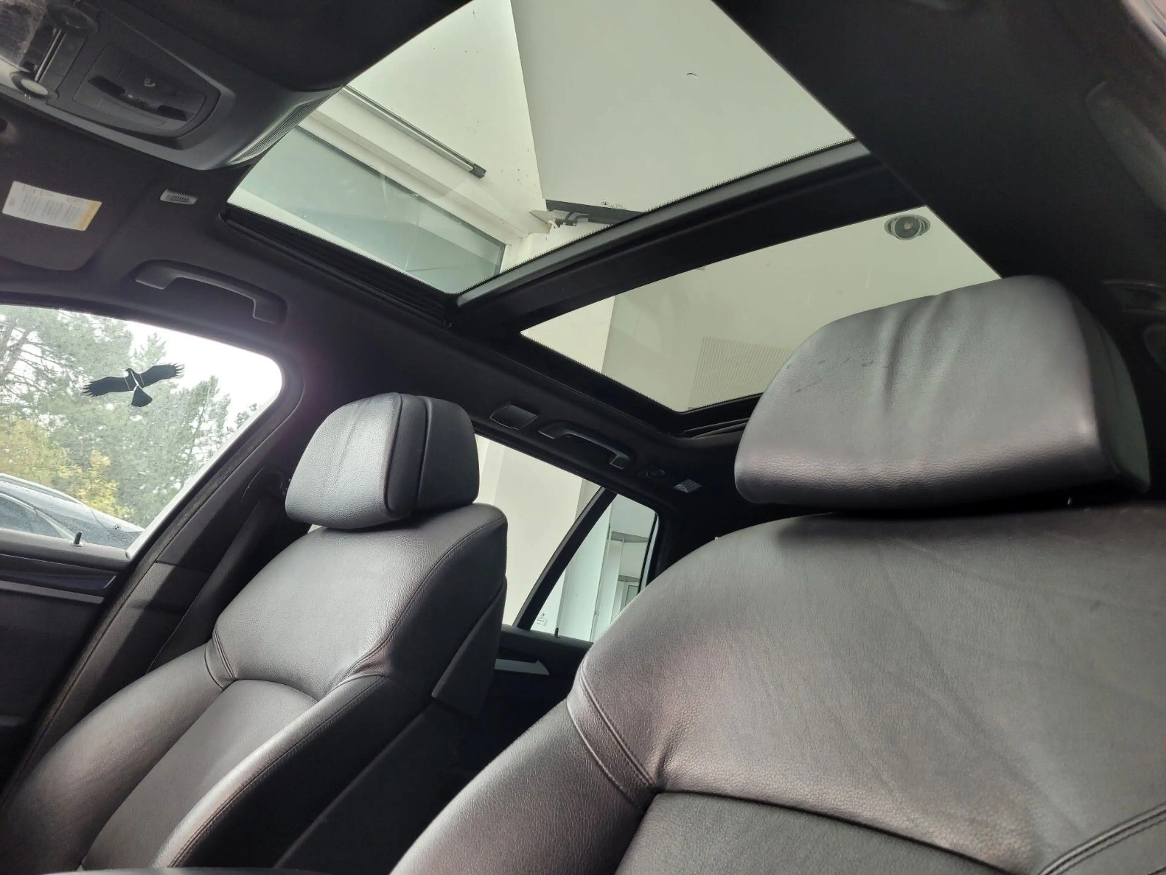 BMW 535 d SAG xDrive Komforts./HuD/Stdhzg./SoftClose — photo 9