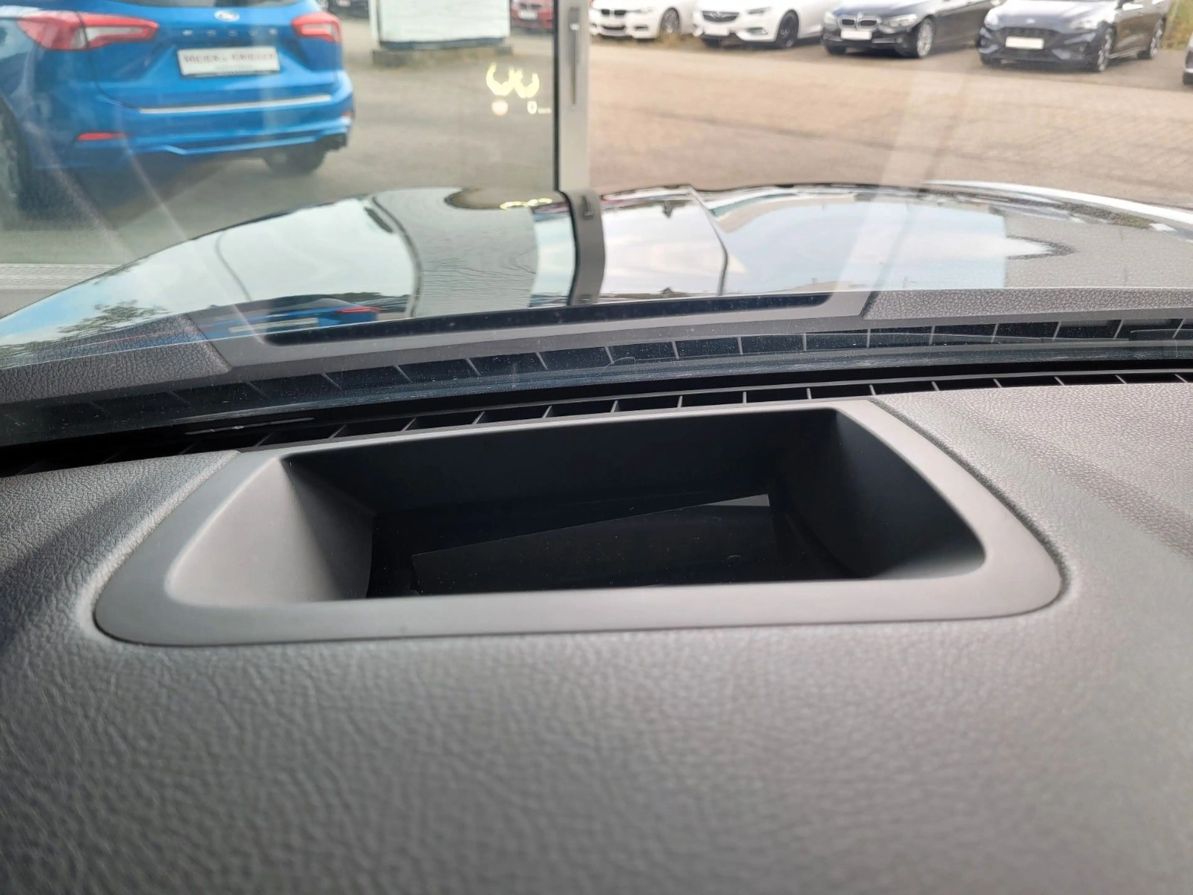 BMW 535 d SAG xDrive Komforts./HuD/Stdhzg./SoftClose — photo 12