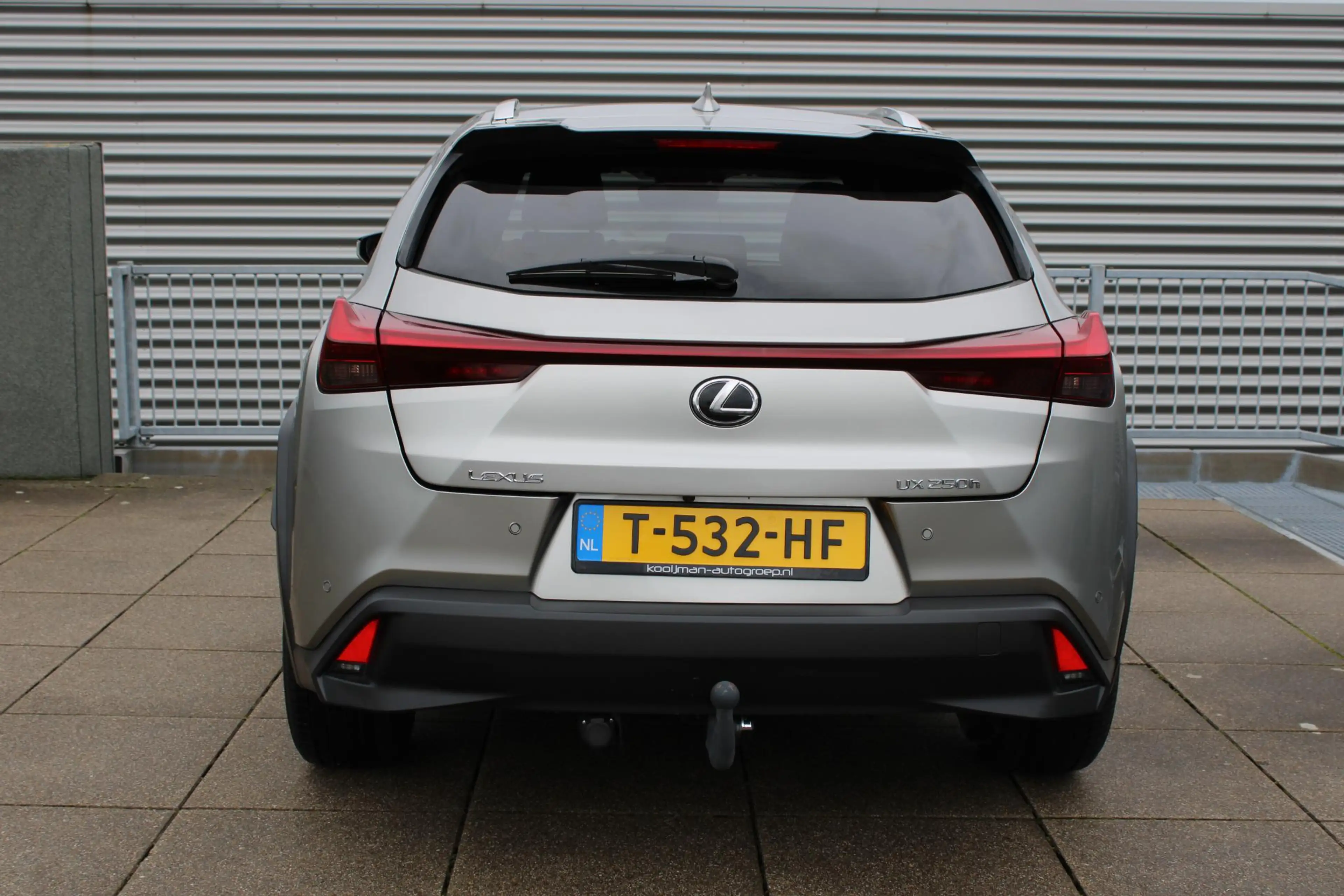 Lexus UX 250h Business Line Trekhaak, Foto's volgen — photo 6