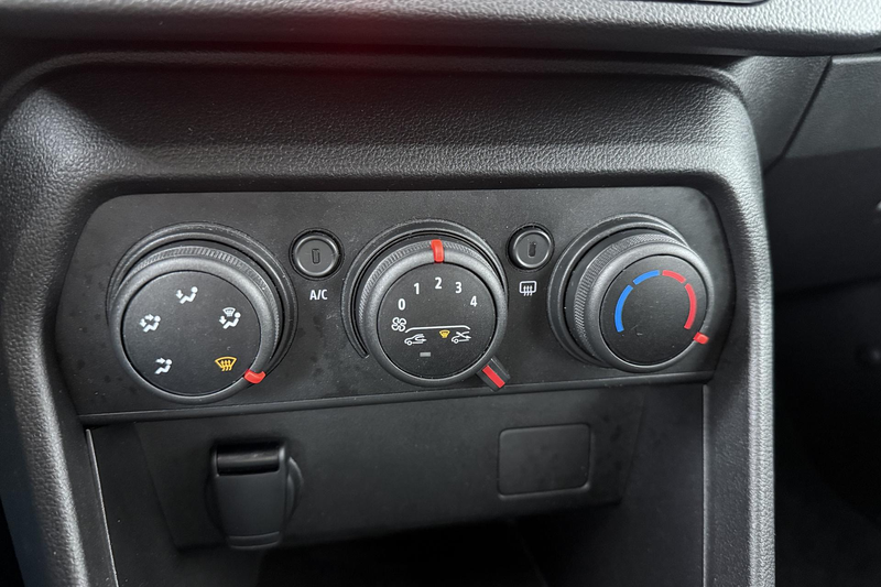 Dacia Sandero 1.0 TCe 90 Comfort | Airco | Camera | Parkeersenso — photo 7