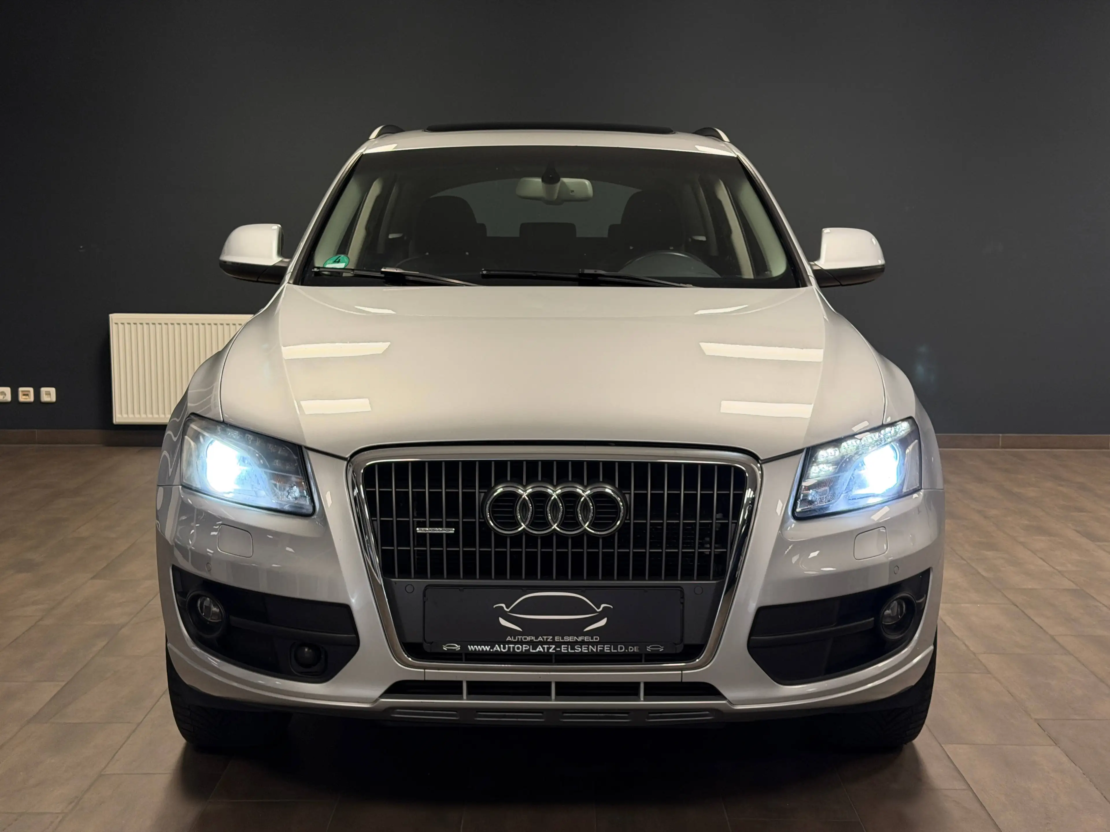 Audi Q5 Q5 8R 2.0 TFSI quattro /PANORAMA/ACC/MEMORY/AHK — photo 5