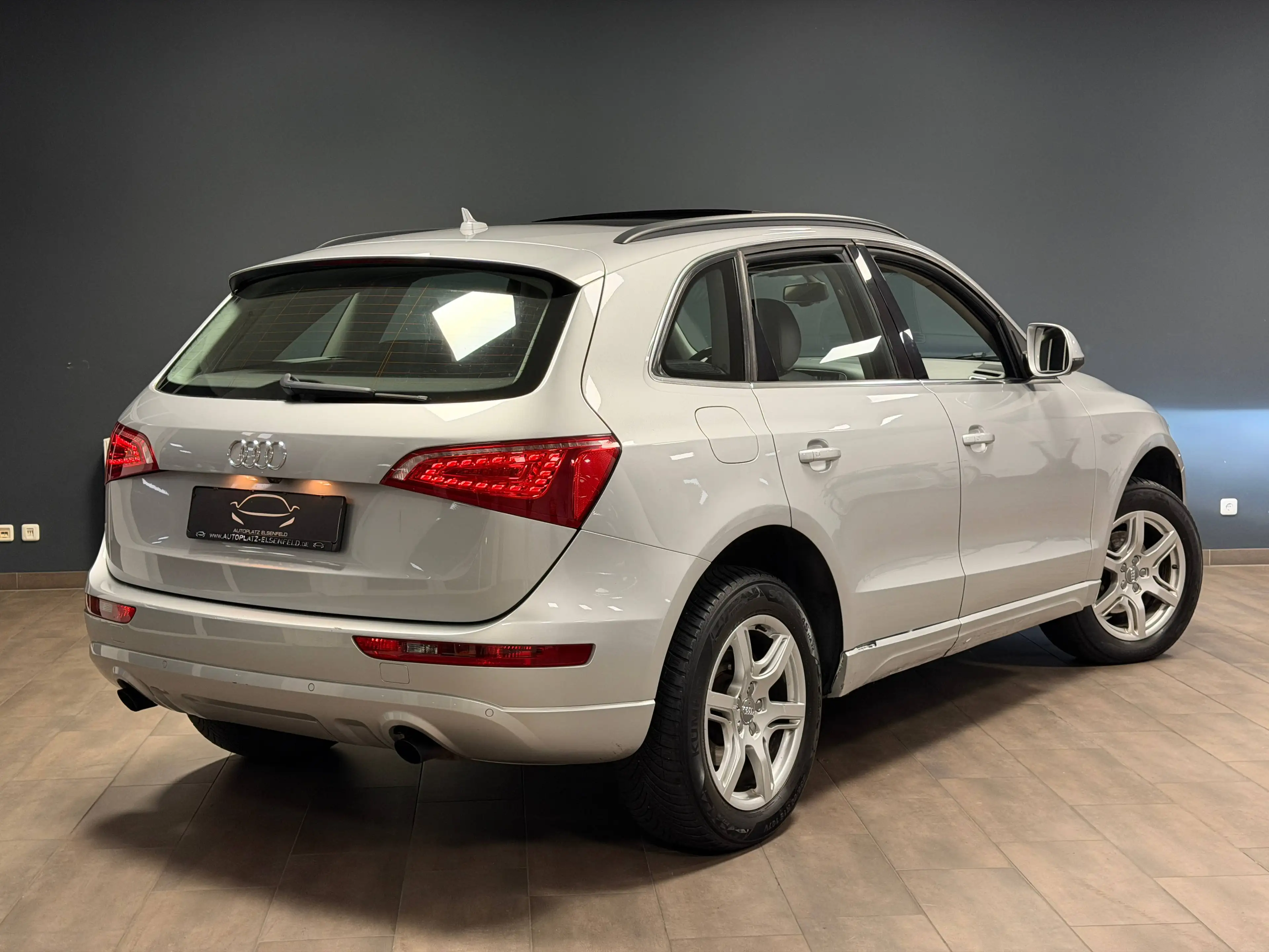 Audi Q5 Q5 8R 2.0 TFSI quattro /PANORAMA/ACC/MEMORY/AHK — photo 9