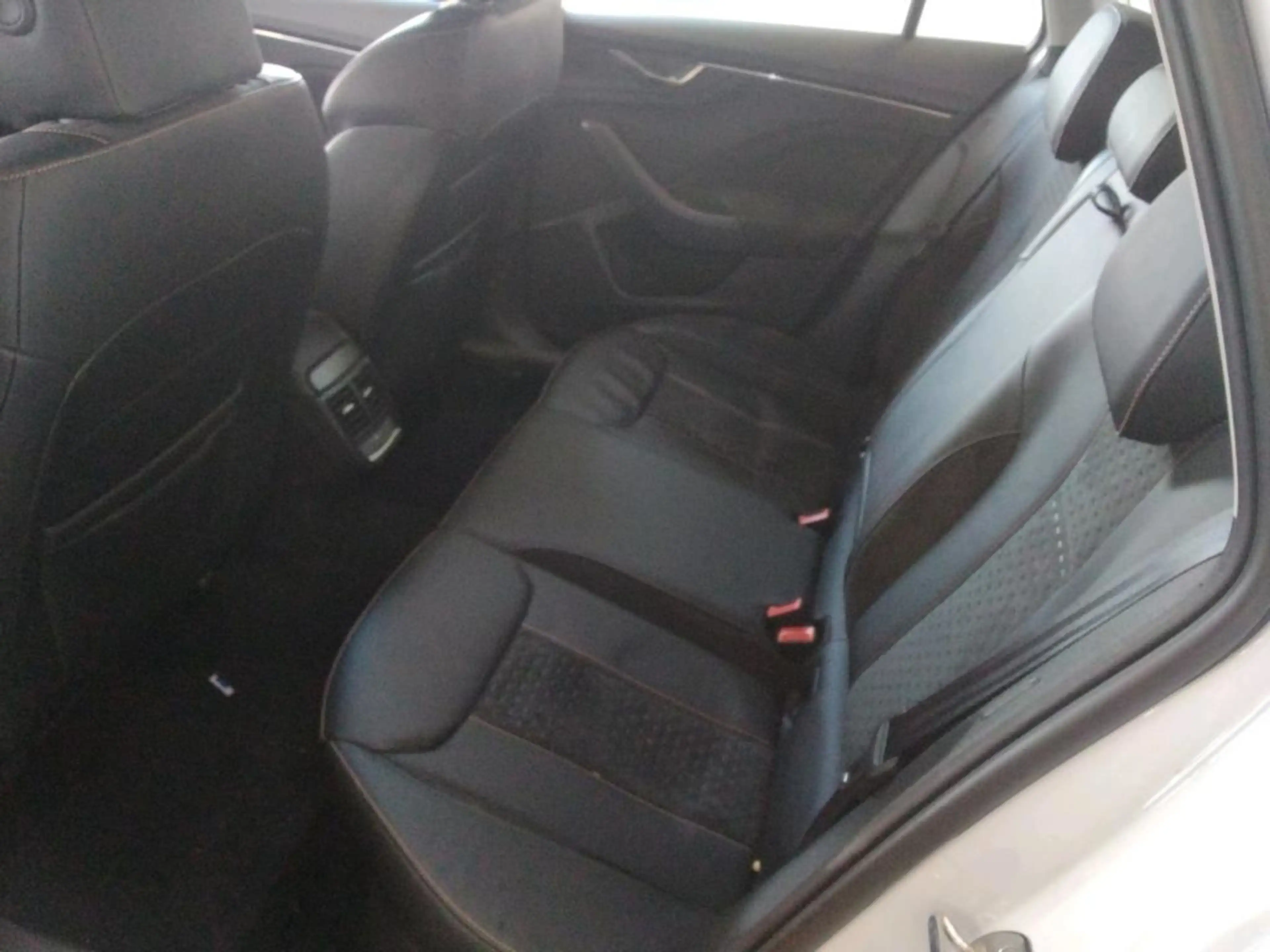 Skoda Kamiq 1.5 TSI Selection Drive*VIRTUAL*MATRIX*AHK — photo 6