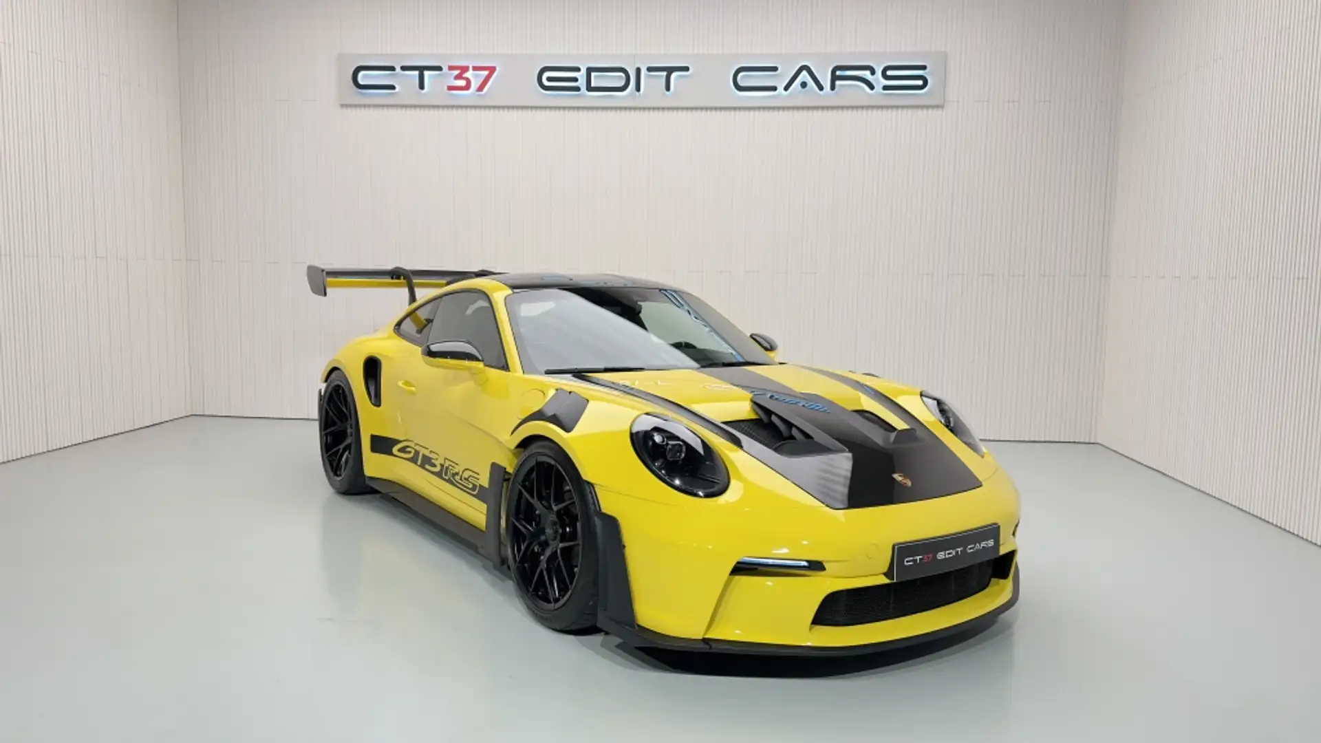 Porsche 992 GT3 RS Amarillo - 1