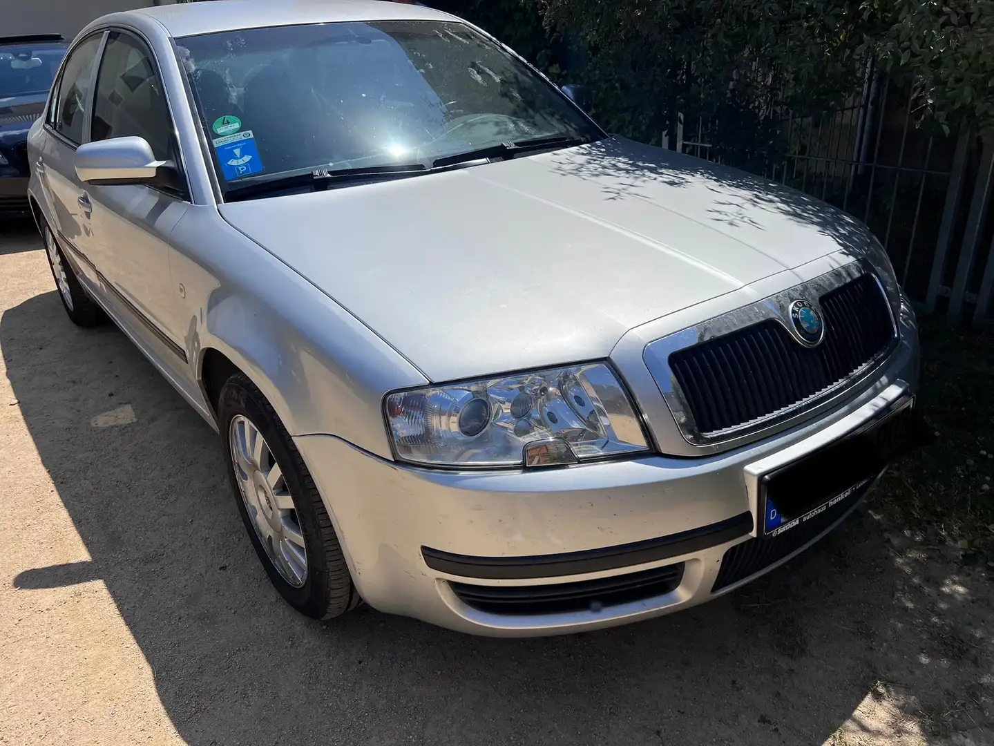 Skoda Superb Comfort*AUTOMATIK*1.HAND Gris - 1