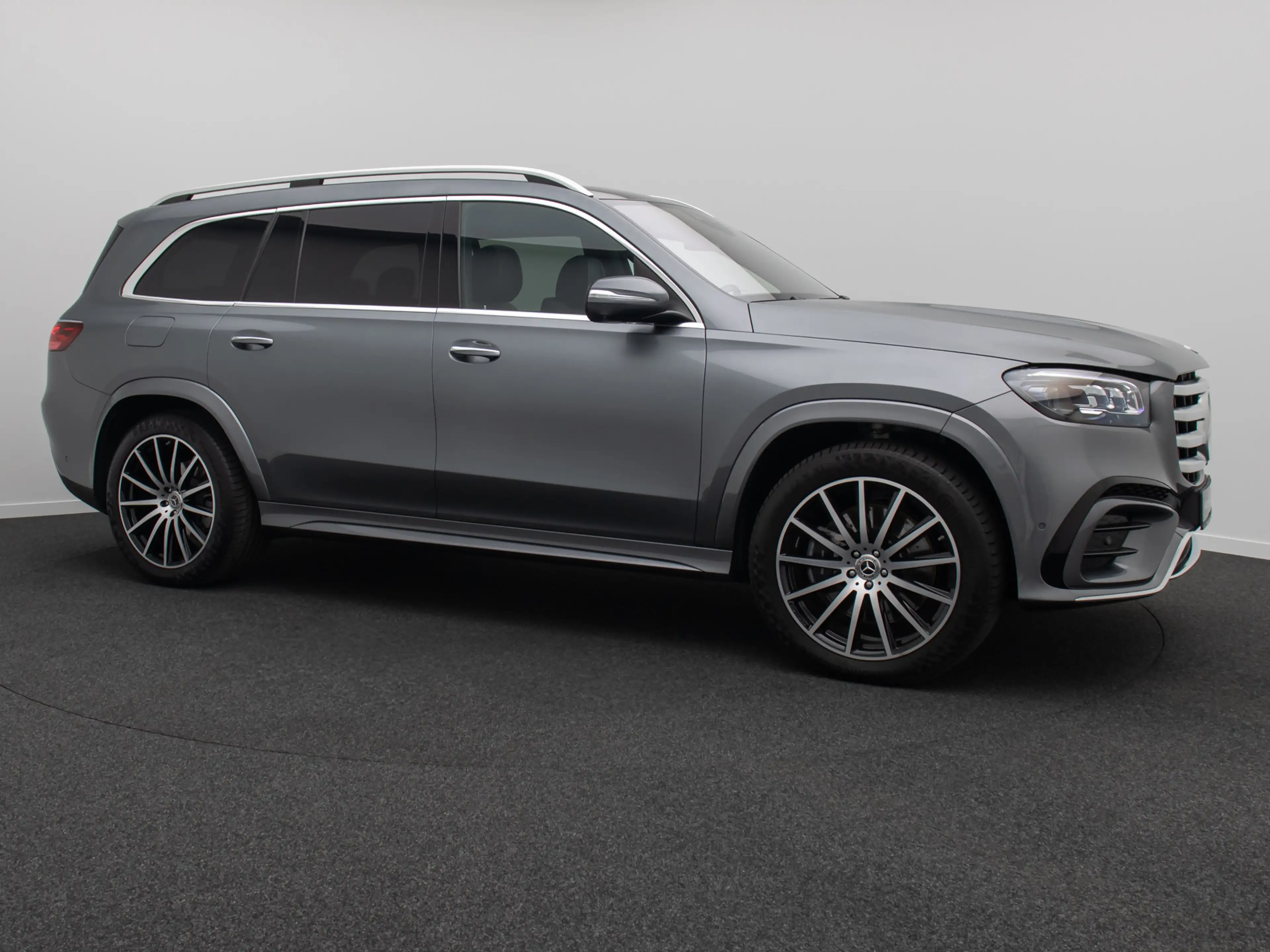 Mercedes-Benz GLS 580 4Matic Burmester AMG 22Zoll 7 Sitze Voll — photo 4