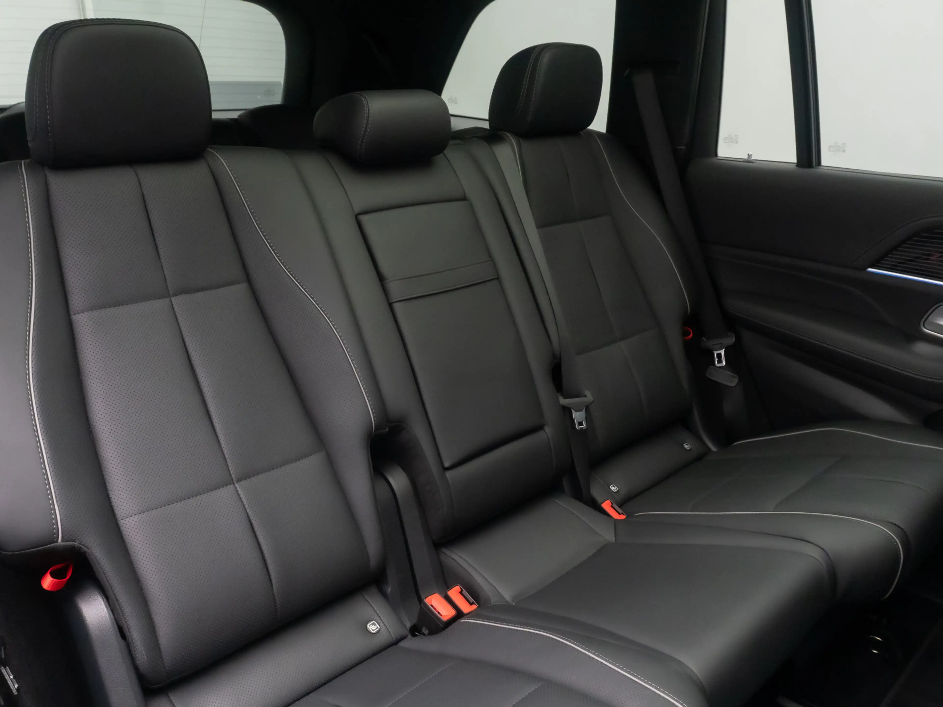 Mercedes-Benz GLS 580 4Matic Burmester AMG 22Zoll 7 Sitze Voll — photo 29