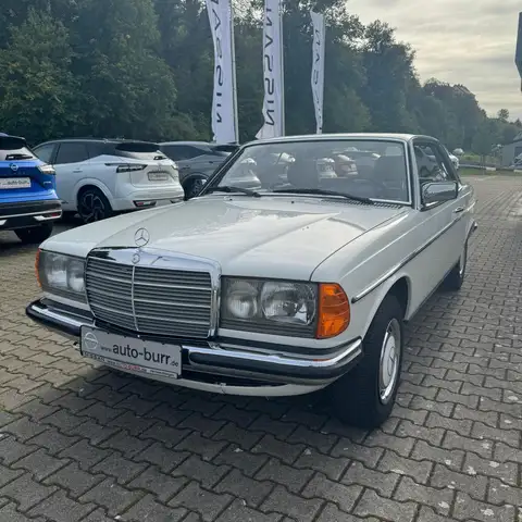 Mercedes-Benz 230 CE Original 76513km 100 kW (136 PS), Schalt. 4-...