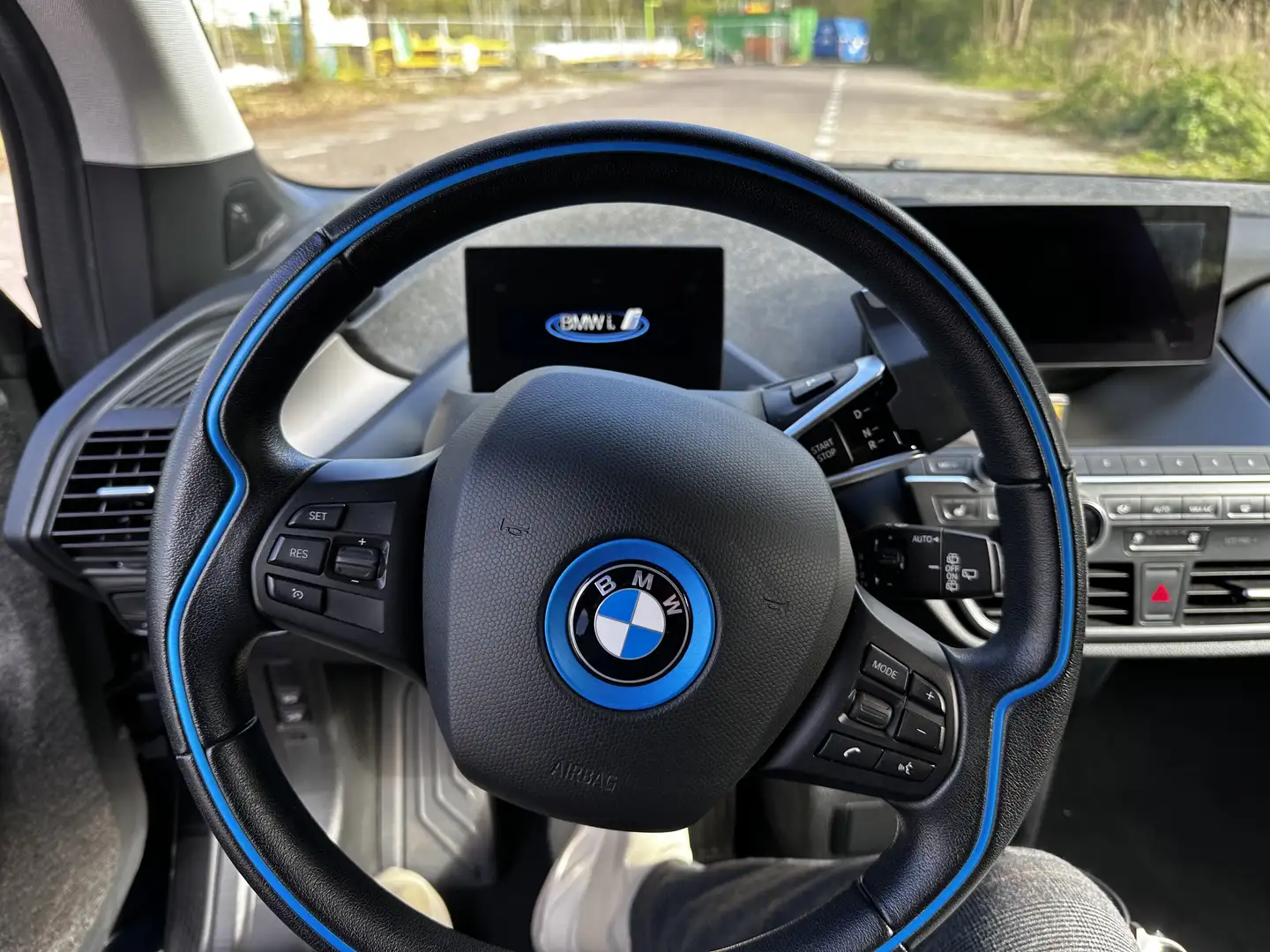BMW i3 i3s (120 Ah) - 1