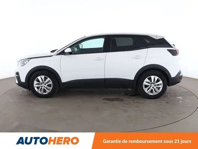 Peugeot 3008 view 3