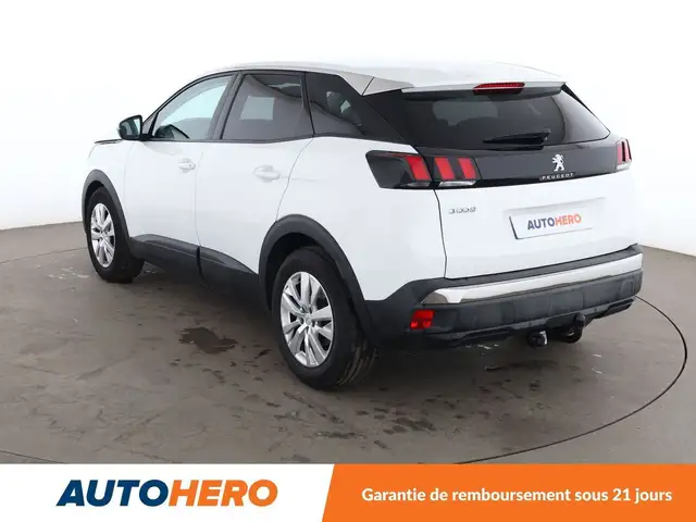 Peugeot 3008 view 4