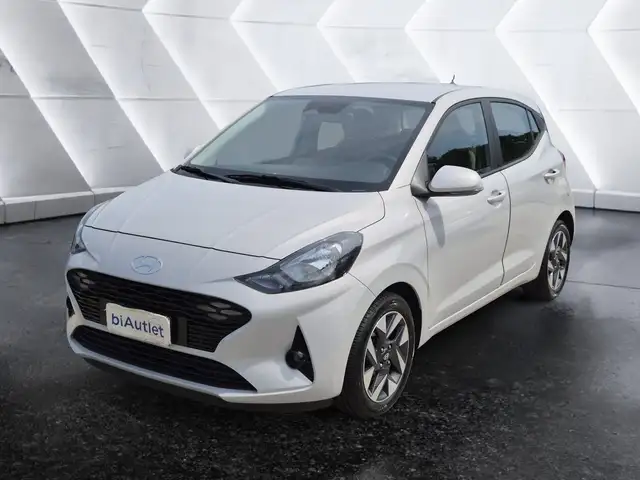 Hyundai I10 main image