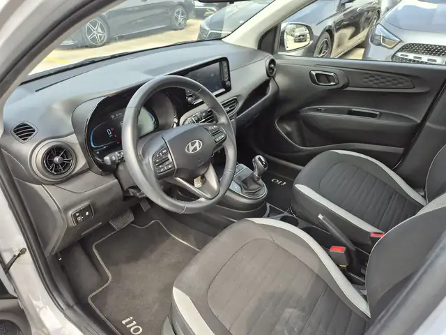 Hyundai I10 view 6