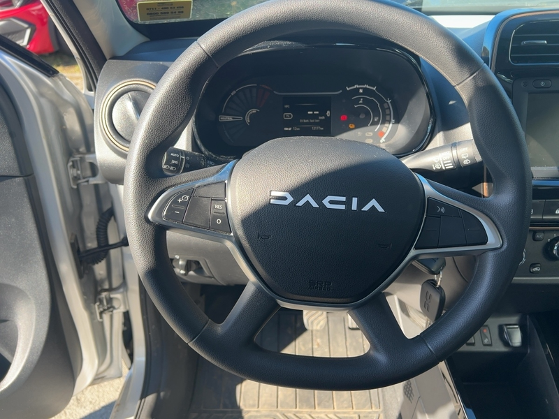 Dacia Spring Electric 65 Extreme — photo 10