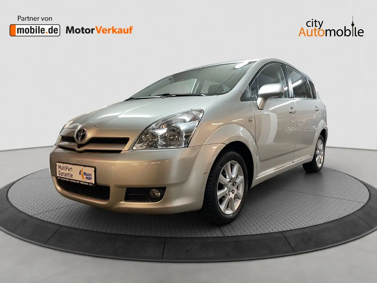 Toyota Corolla Verso 1.8 Executive/7-Sitzer/Kamera/Navi Stříbrná - 1