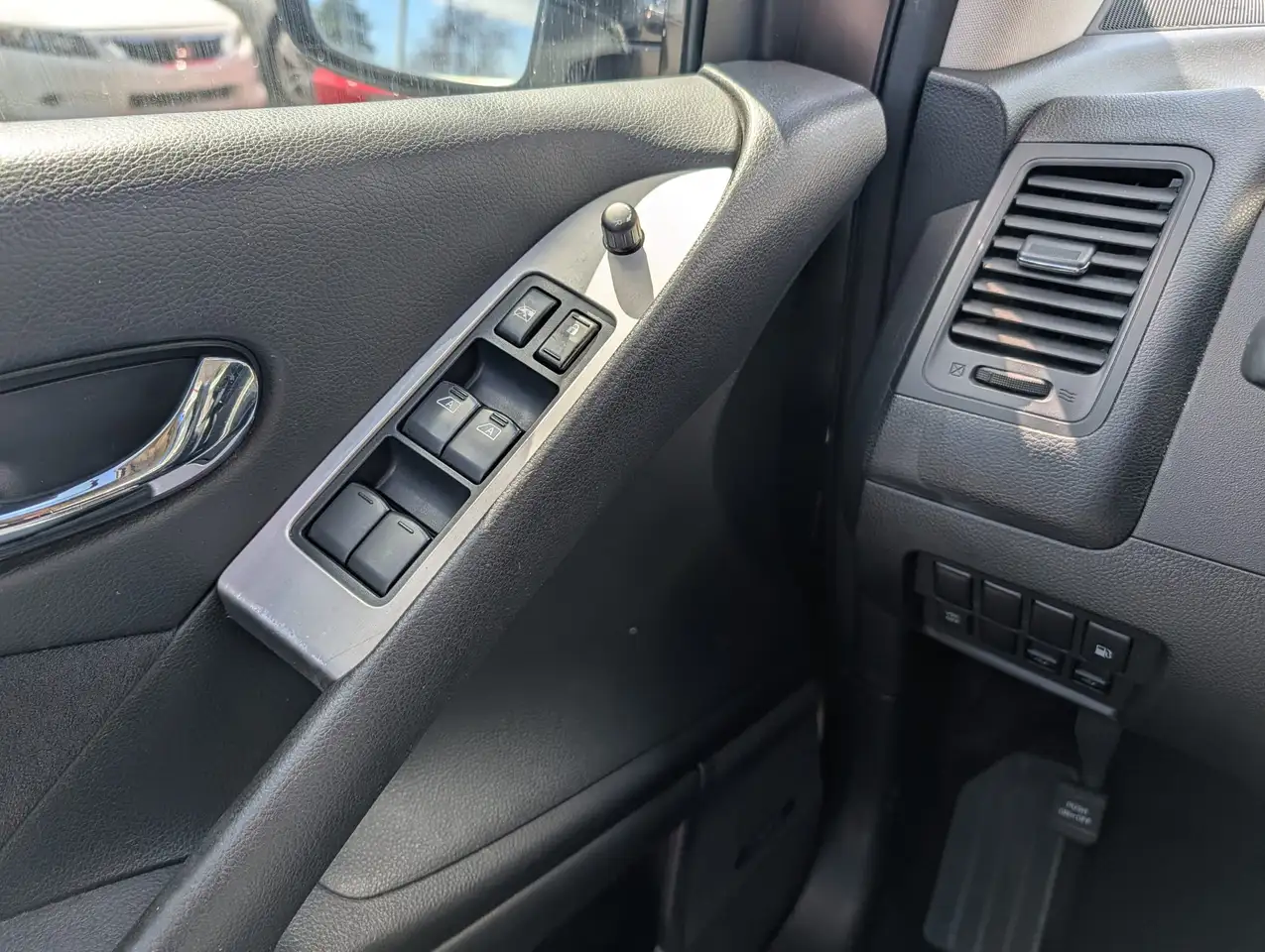 Nissan Murano снимка Nissan Murano