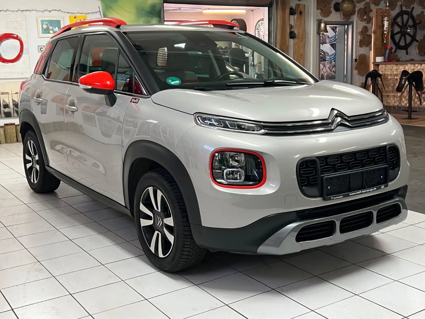 Citroen C3 Aircross Shine Beige - 2