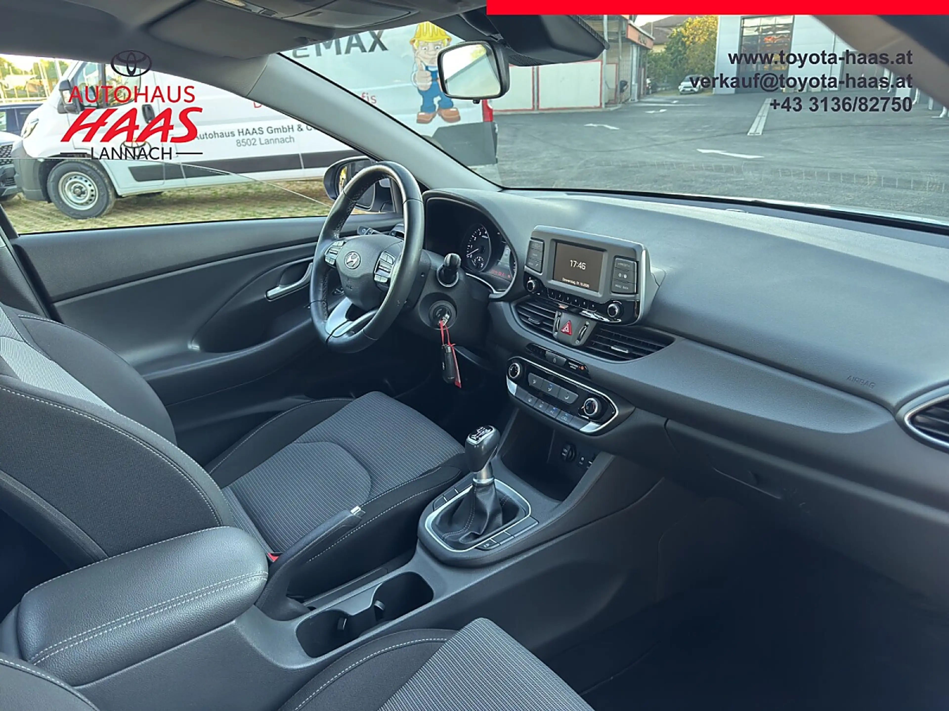 Hyundai i30 1,4 MPI Entry — photo 10