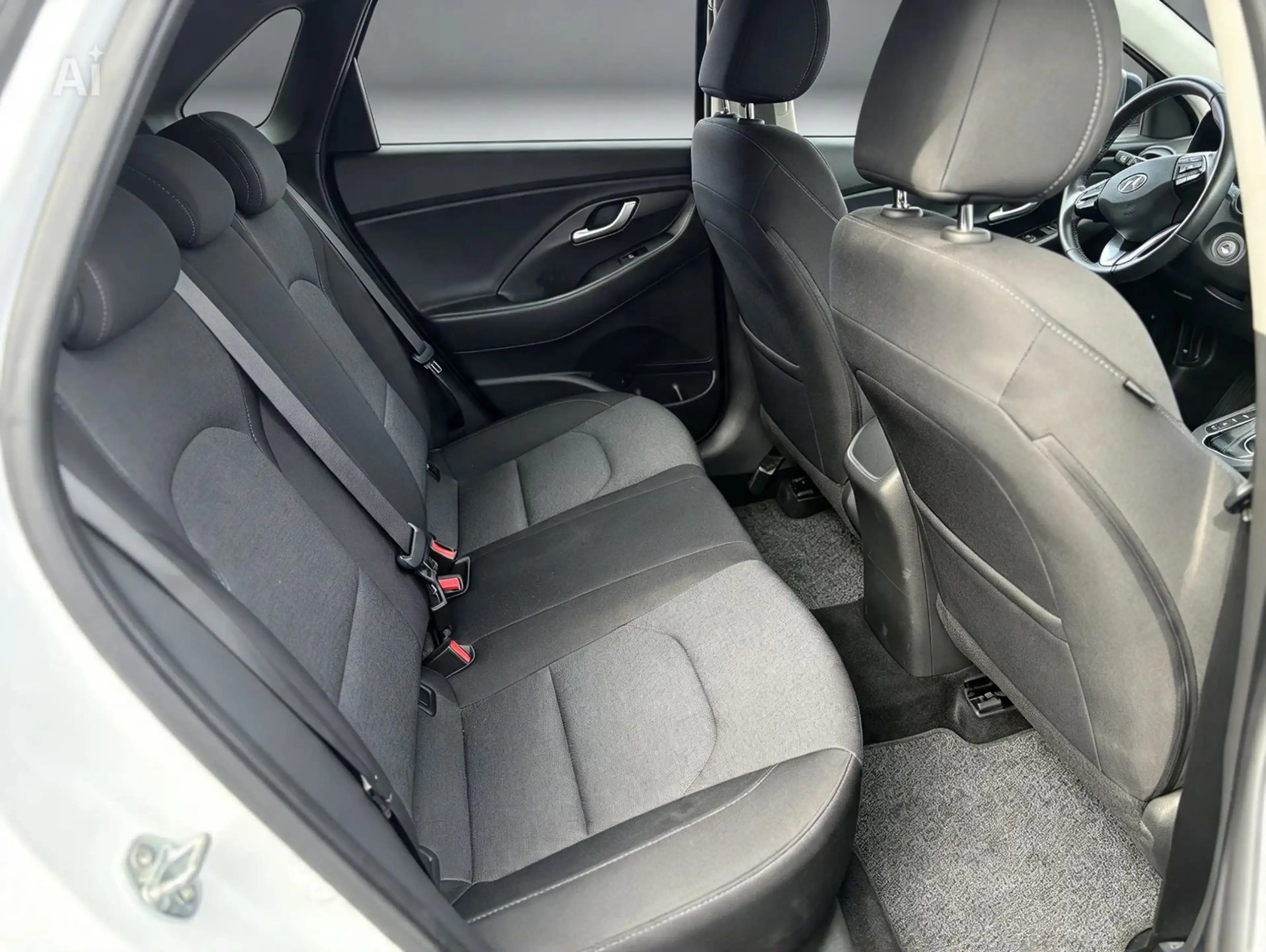 Hyundai i30 Edition 30*Kamera*PDC*SHZ* — photo 13