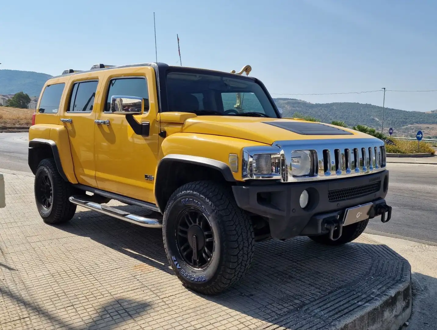 HUMMER H3 H3 3.7 Luxury auto Giallo - 1