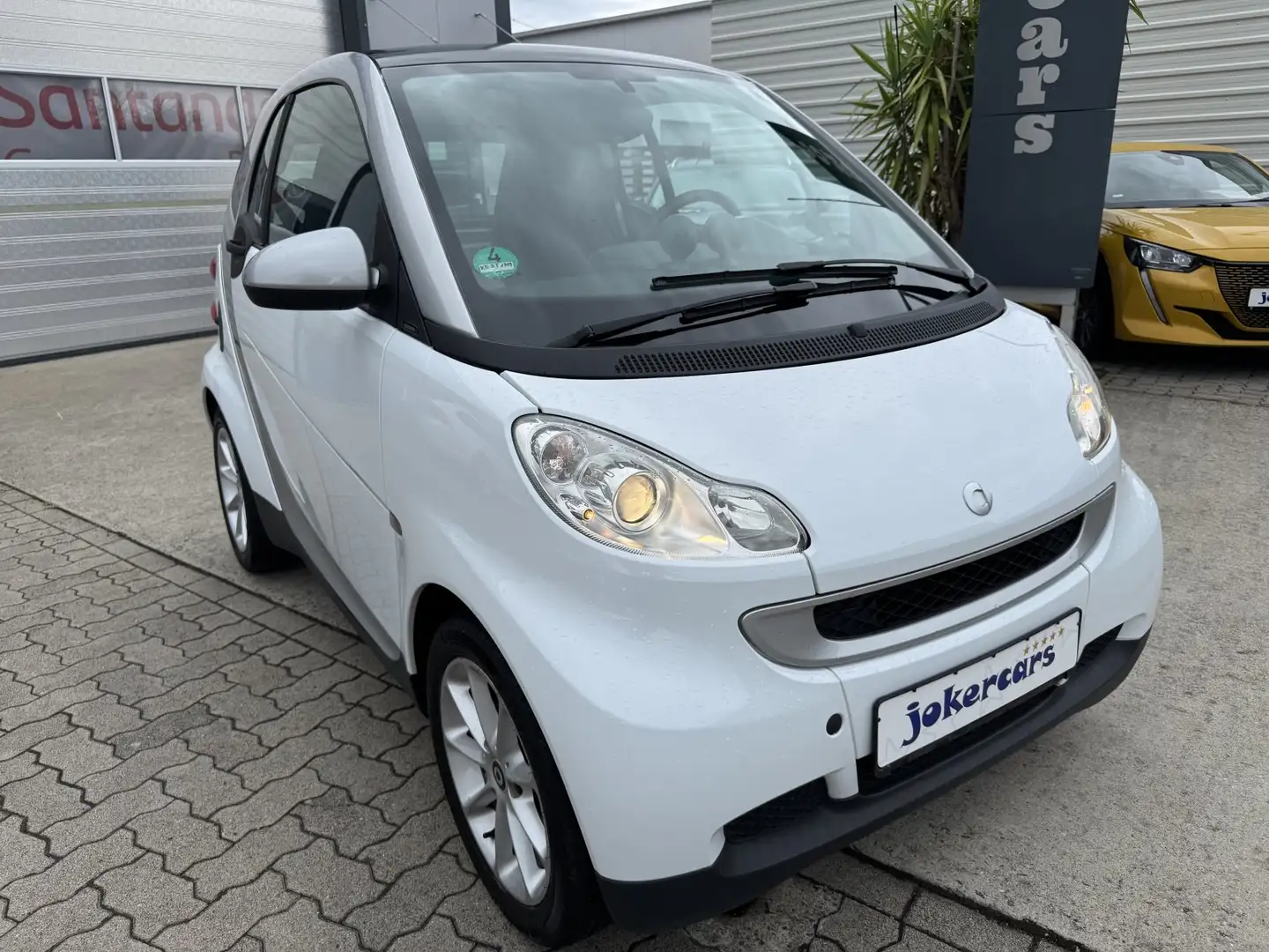 smart forTwo Coupe Passion Weiß - 2