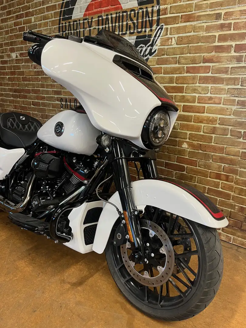 Harley-Davidson Street Glide Wit - 2