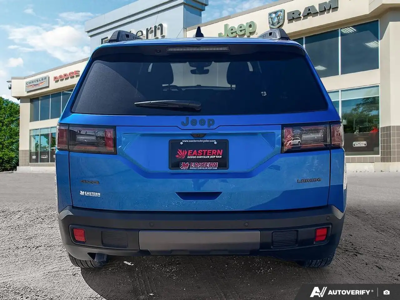 Jeep Cherokee снимка Jeep Cherokee