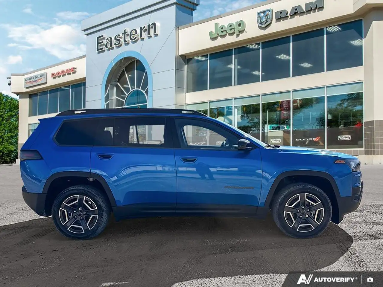 Jeep Cherokee снимка Jeep Cherokee