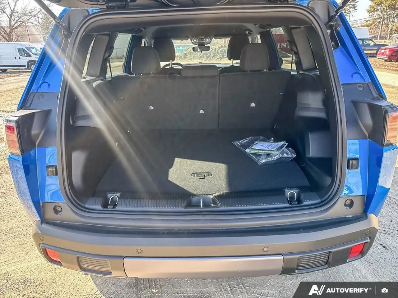 Jeep Cherokee снимка Jeep Cherokee