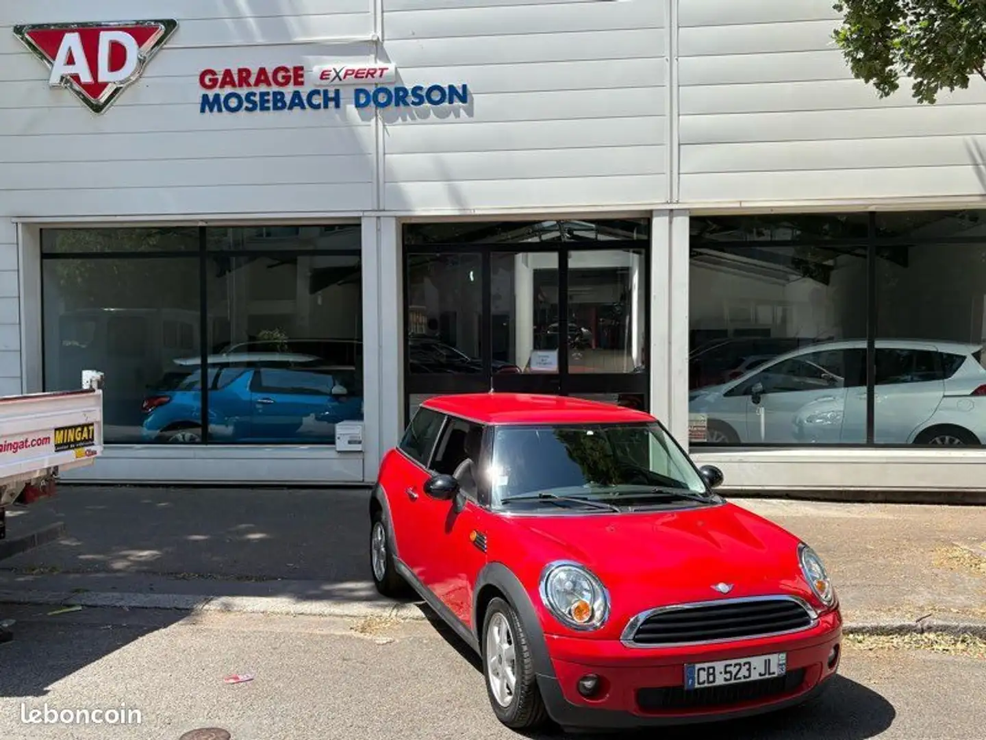 MINI One Rouge - 2