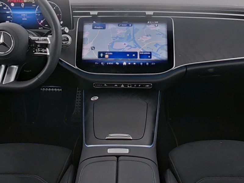 Mercedes-Benz E 220 Td AMG-Line Advanced*AHK*el. Panorama-SD* — photo 8