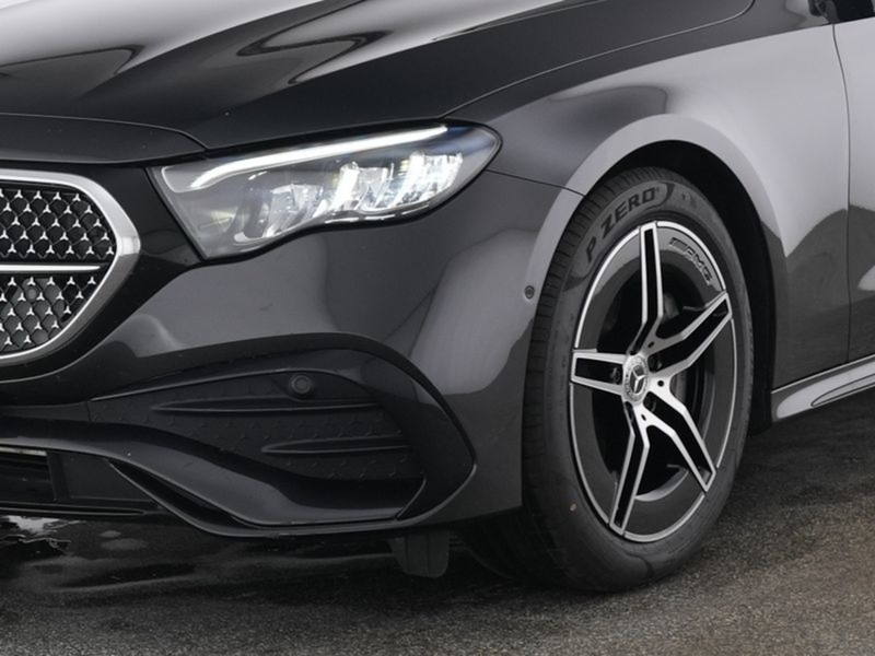 Mercedes-Benz E 220 Td AMG-Line Advanced*AHK*el. Panorama-SD* — photo 3
