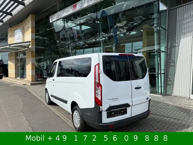 Ford Transit Custom view 5